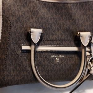 Michael Kors purse